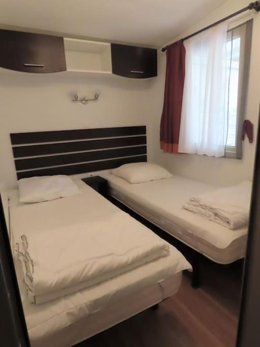 Mobile home 6-pers Camping Leï Suves-Côtes d'Azur-including airco Roquebrune-sur Argens Extérieur photo