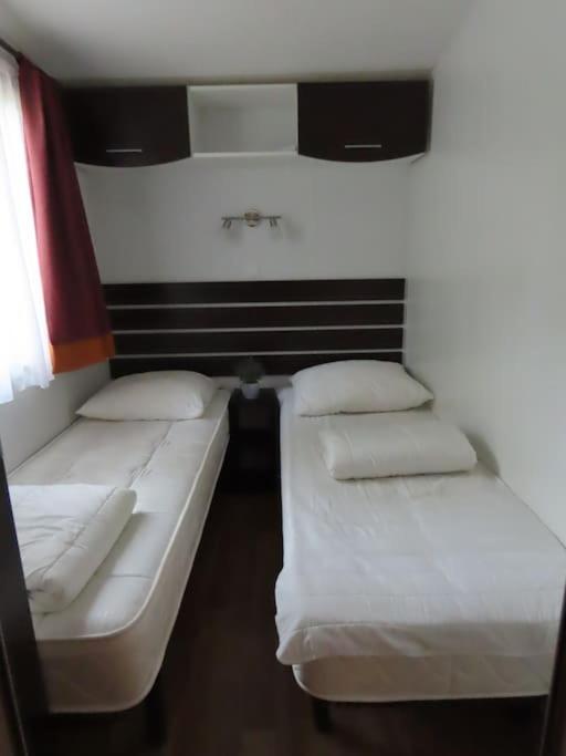 Mobile home 6-pers Camping Leï Suves-Côtes d'Azur-including airco Roquebrune-sur Argens Extérieur photo