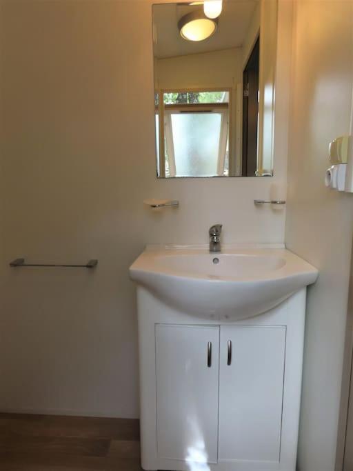 Mobile home 6-pers Camping Leï Suves-Côtes d'Azur-including airco Roquebrune-sur Argens Extérieur photo